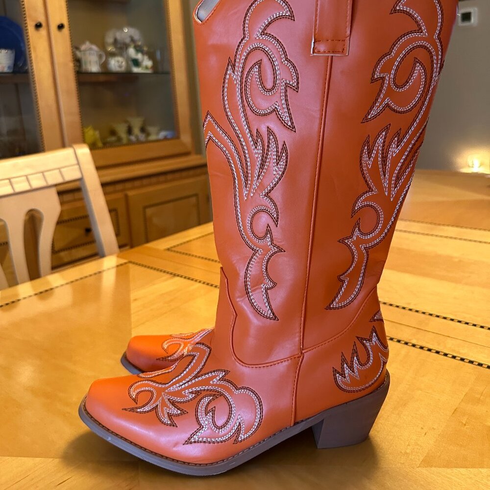 Women's Orange Cowboy Western Boots, size 40 (9-9.5)